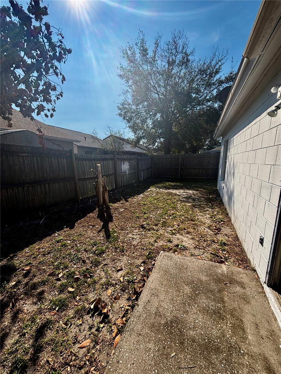 Image 22 of 23 For 1209 Roma Court