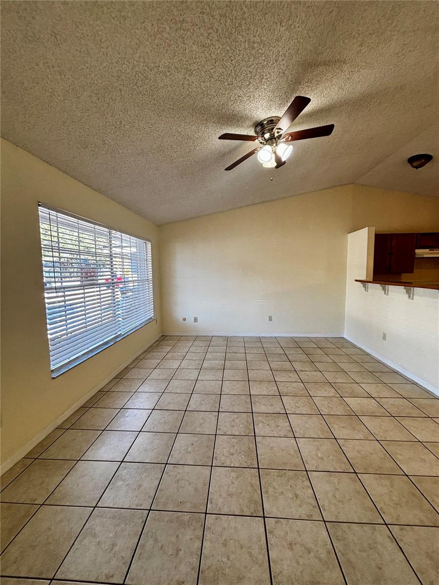 Image 7 of 23 For 1209 Roma Court