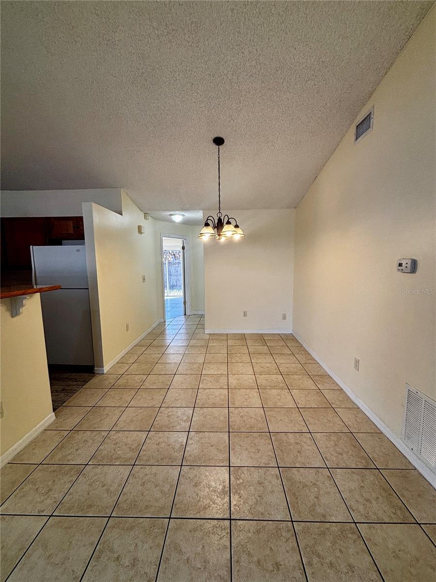 Image 8 of 23 For 1209 Roma Court