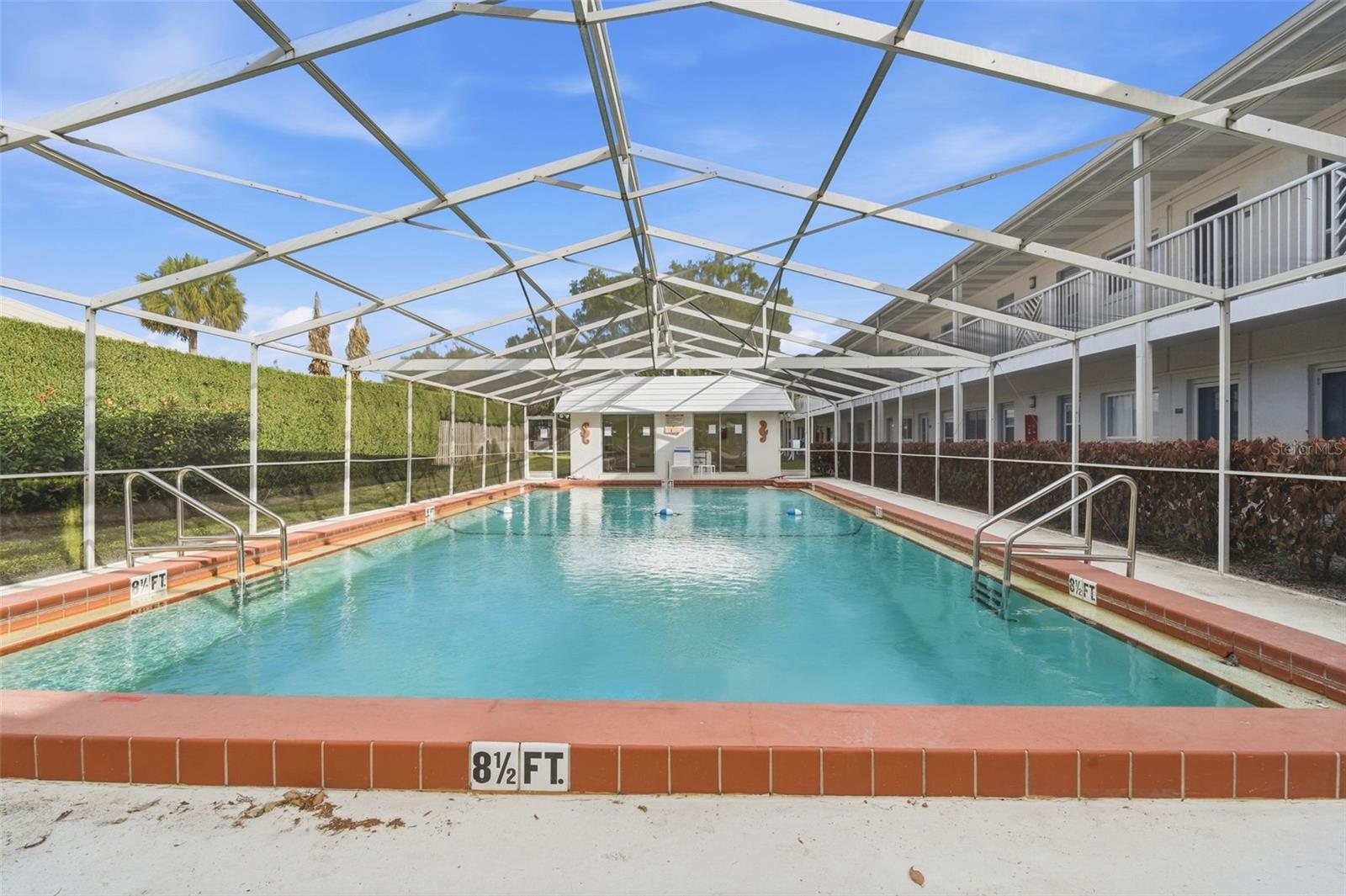 Image 22 of 47 For 320 Lakeview Street 123