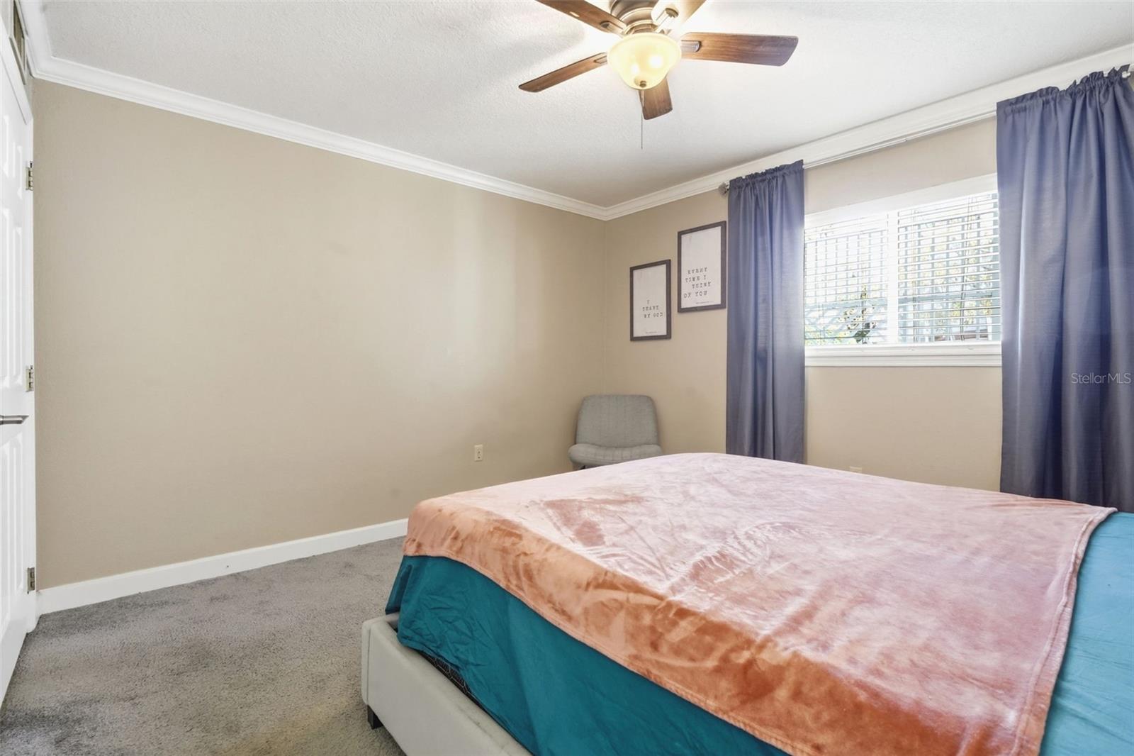 Image 42 of 47 For 320 Lakeview Street 123