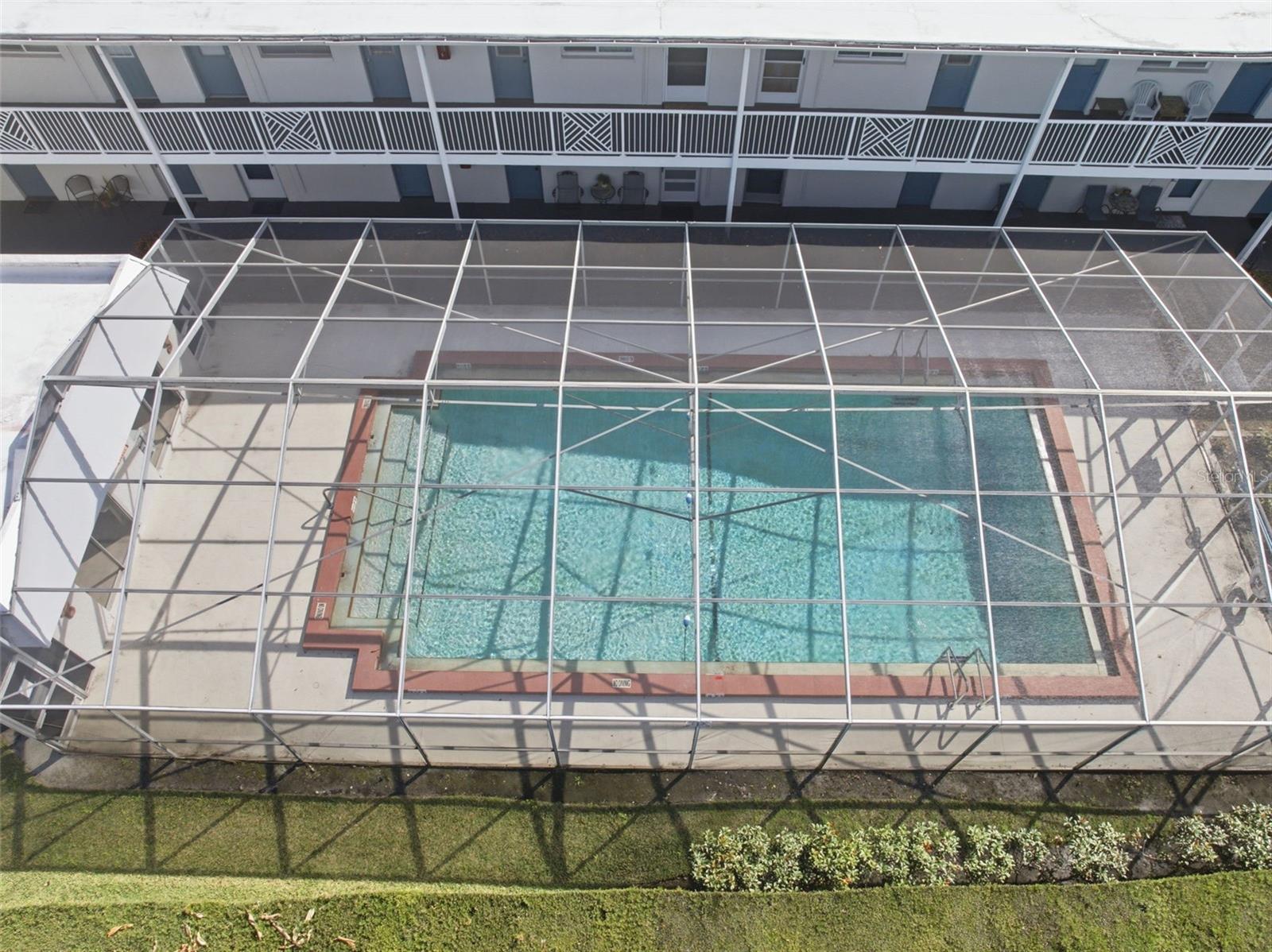 Image 6 of 47 For 320 Lakeview Street 123