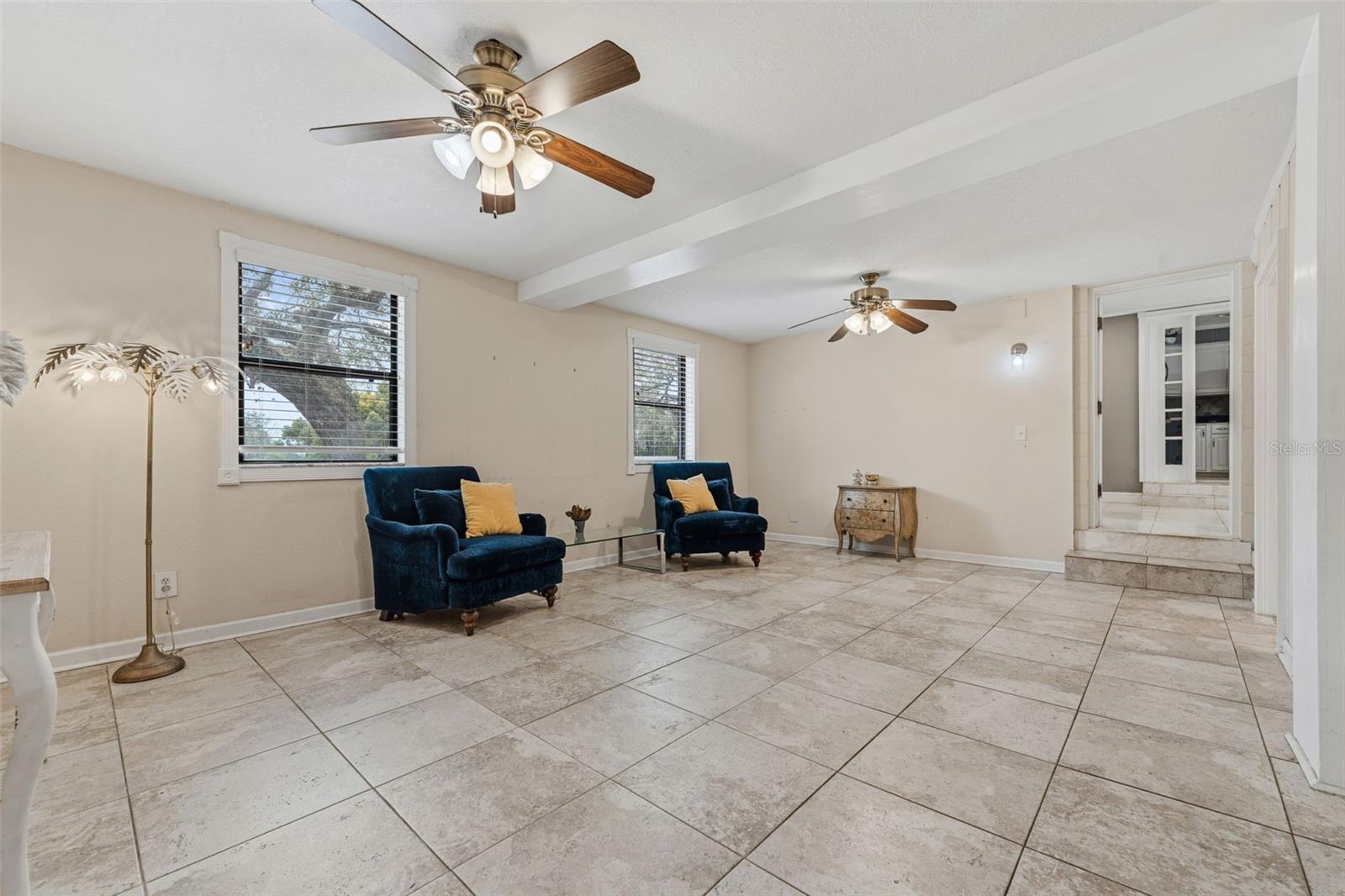 Image 20 of 46 For 748 Oak Drive