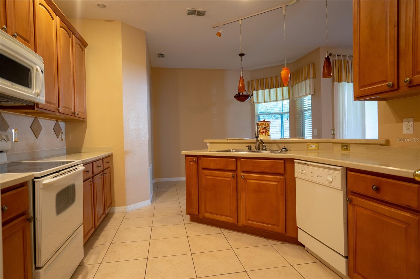 Image 4 of 8 For 271 Magnolia Park Trail