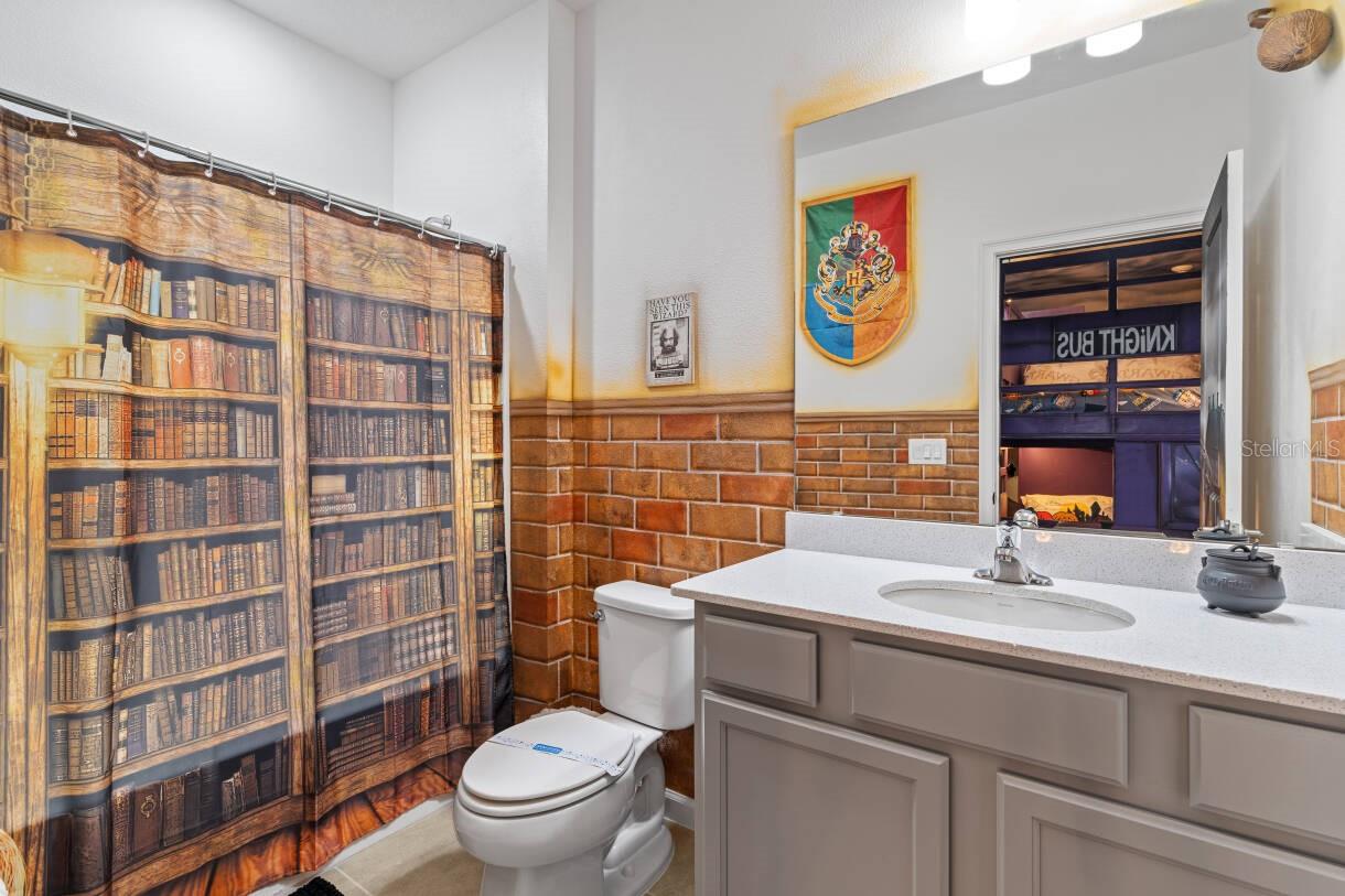 Image 18 of 56 For 5948 High Seas Drive