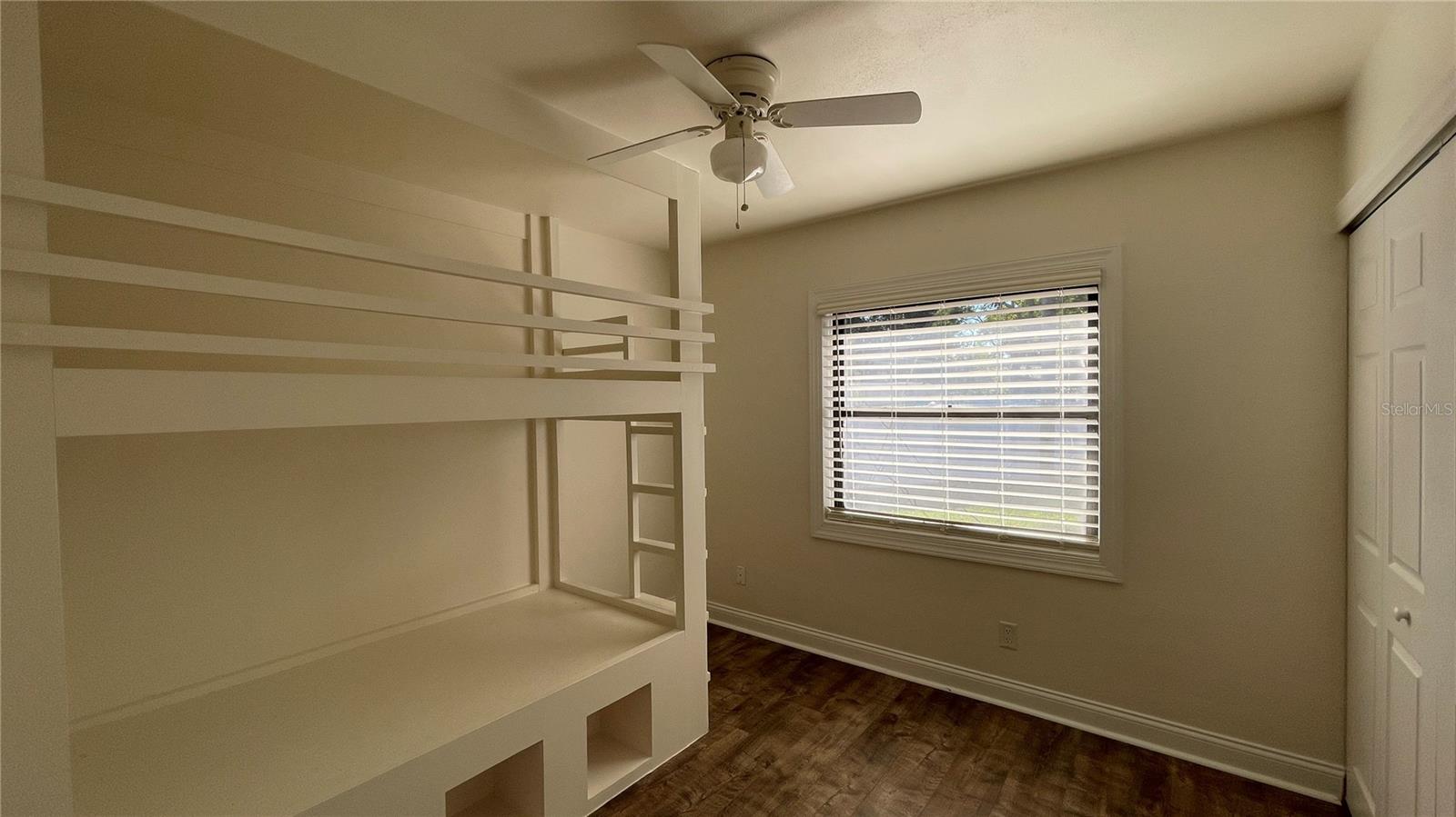 Image 8 of 38 For 313 Satsuma Drive