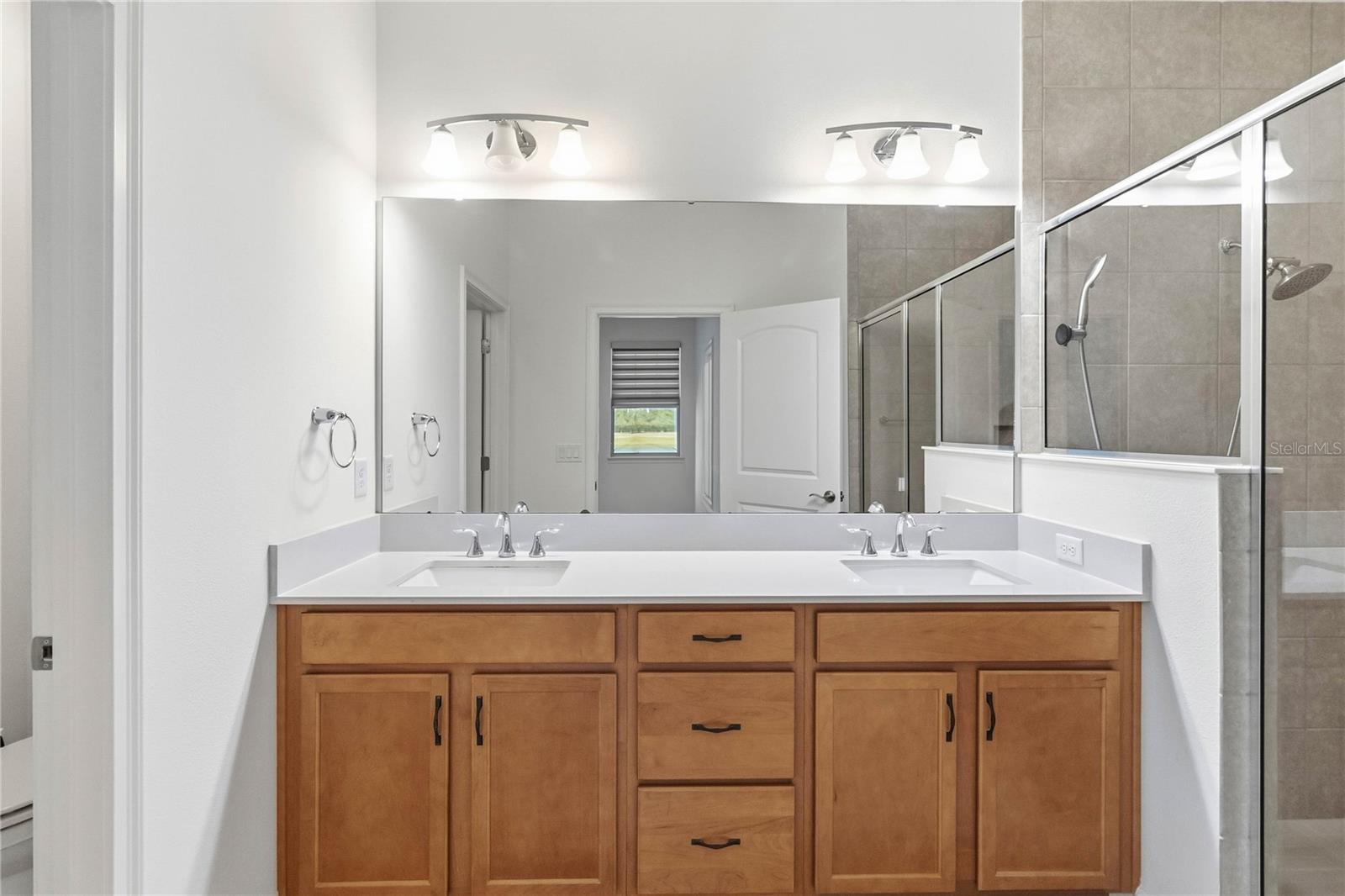 Image 12 of 36 For 3100 Crispin Circle