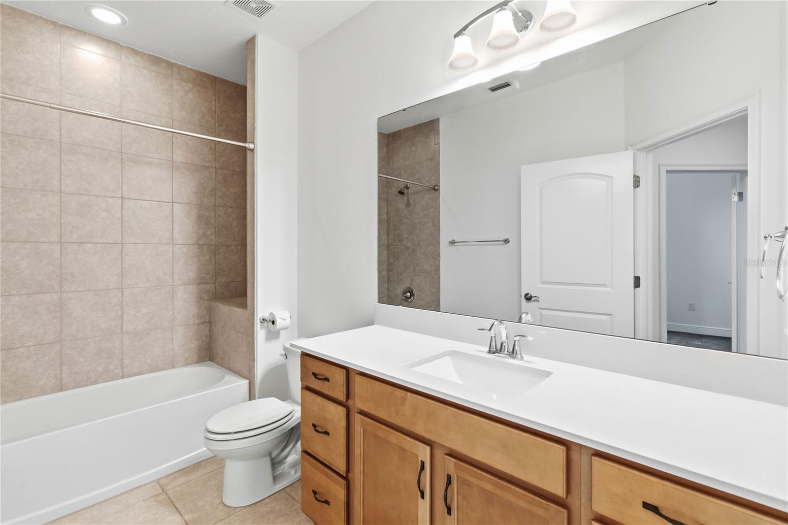 Image 17 of 36 For 3100 Crispin Circle