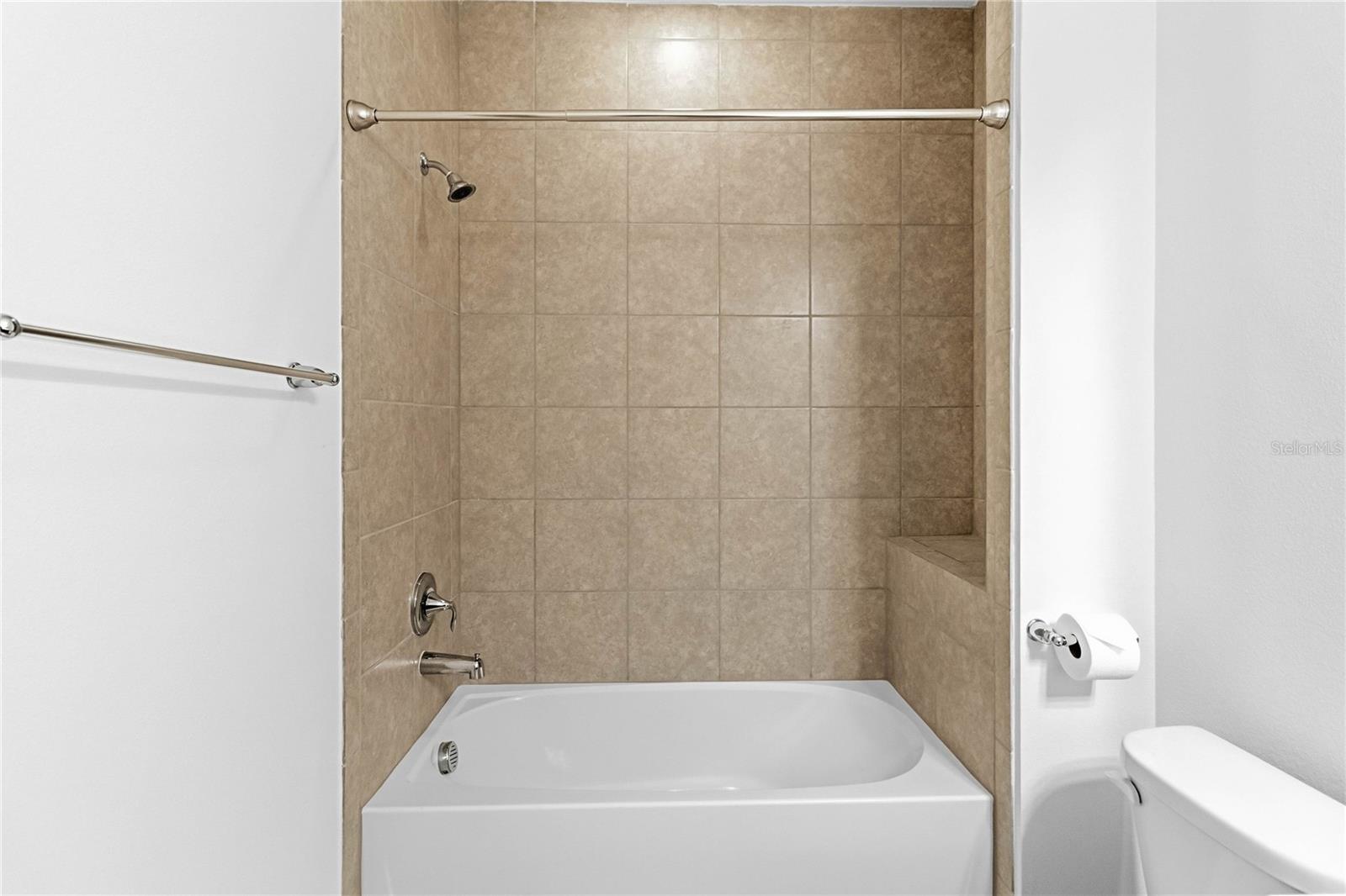 Image 18 of 36 For 3100 Crispin Circle