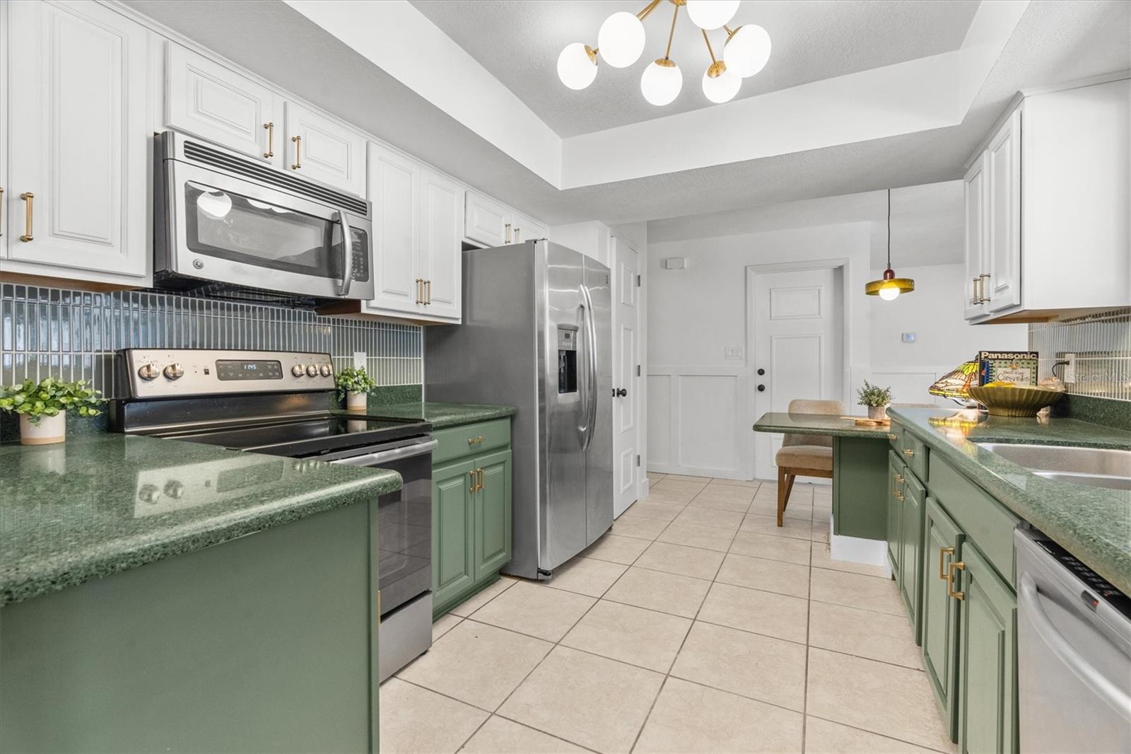 Image 23 of 59 For 9528 Lake Douglas Place