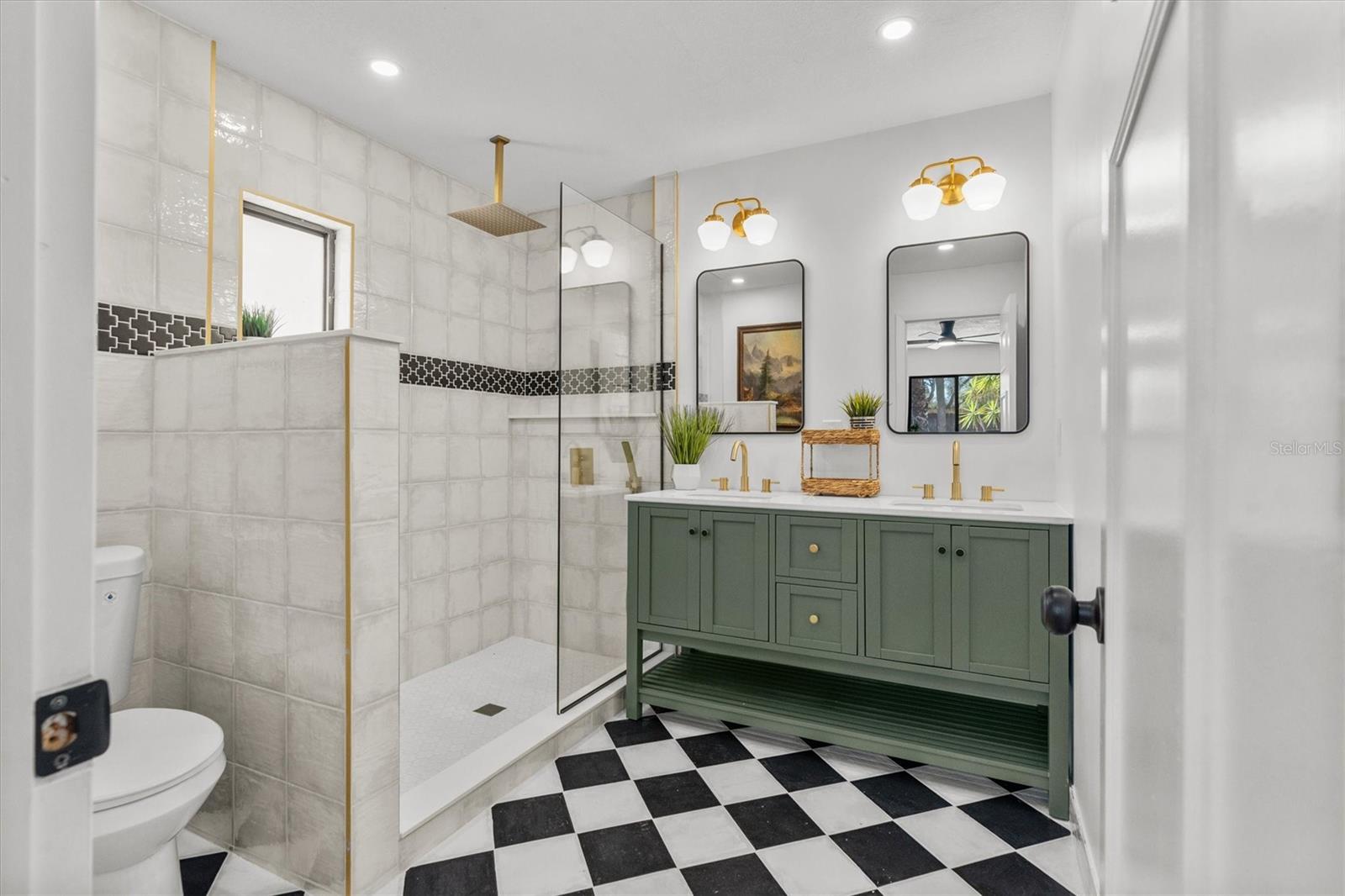 Image 33 of 59 For 9528 Lake Douglas Place