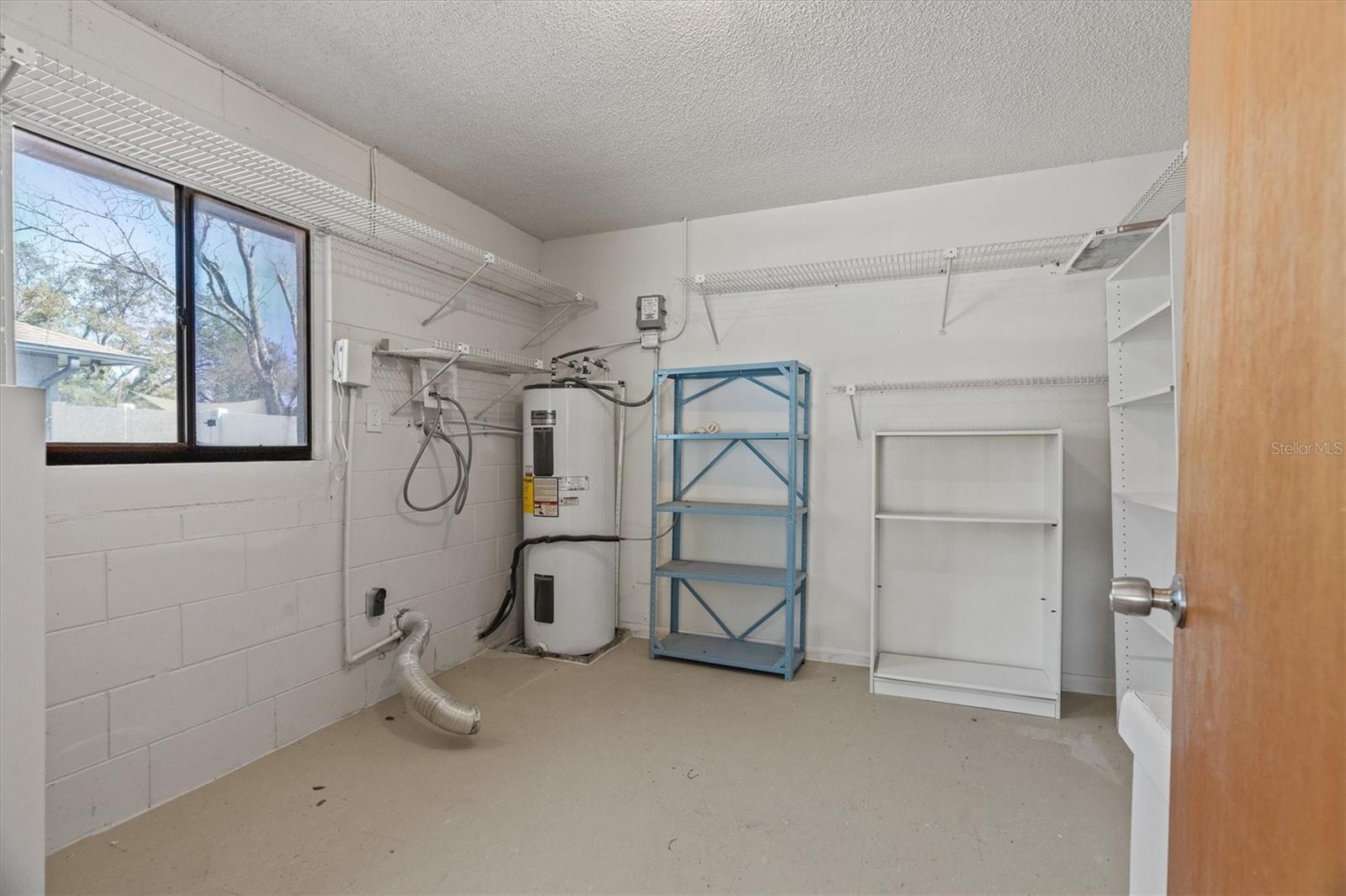 Image 51 of 59 For 9528 Lake Douglas Place