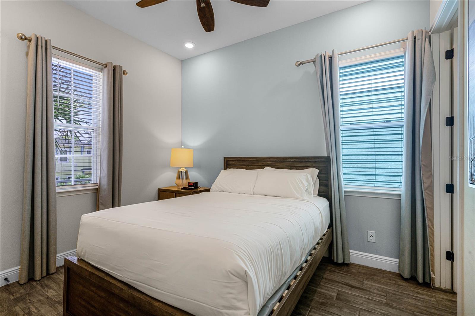 Image 17 of 65 For 8053 Lost Shaker Ln