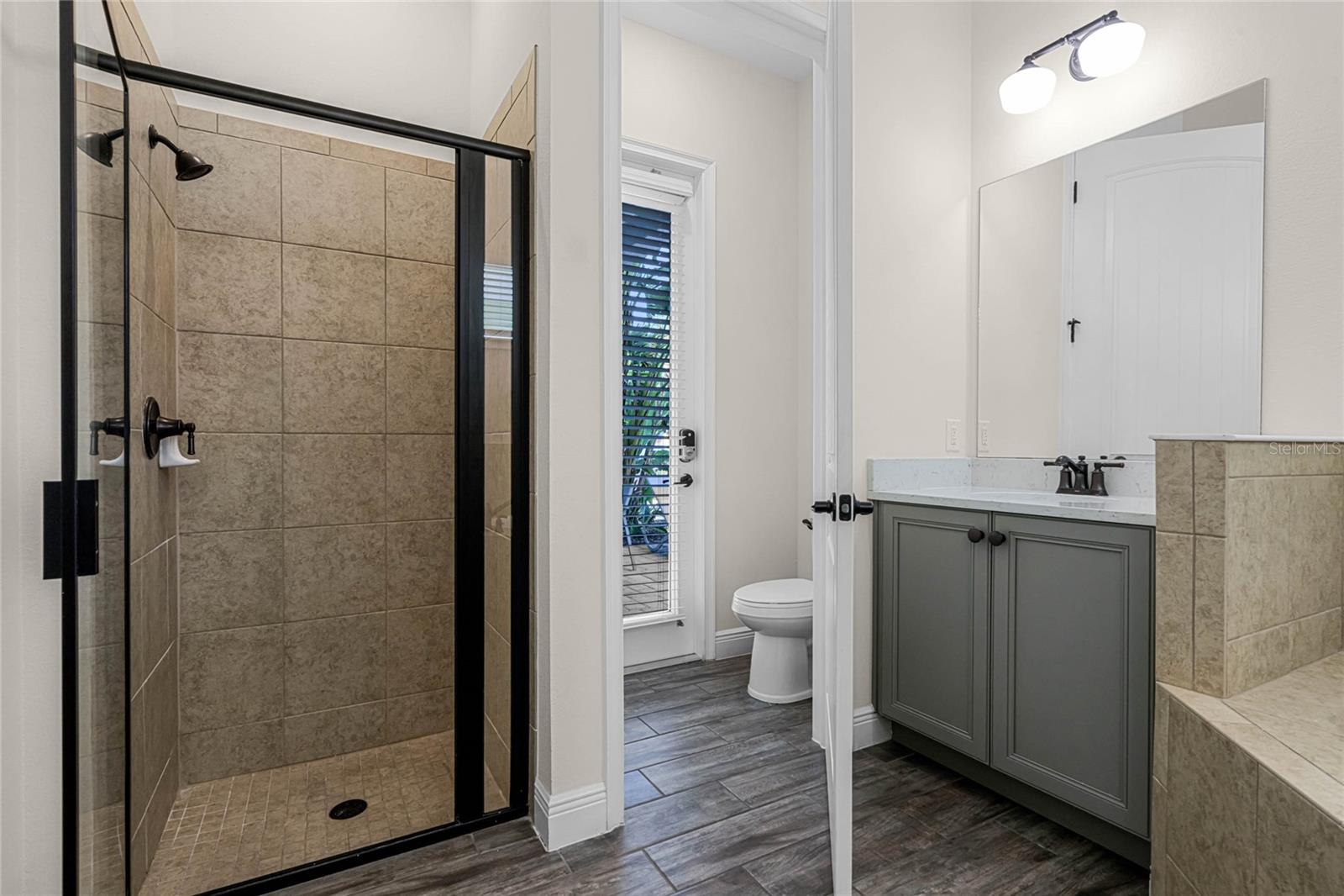 Image 28 of 65 For 8053 Lost Shaker Ln