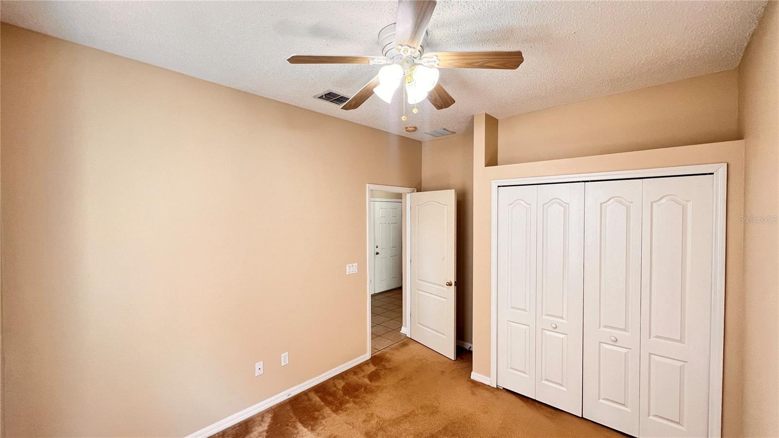 Image 15 of 34 For 9906 Shadow Creek Drive