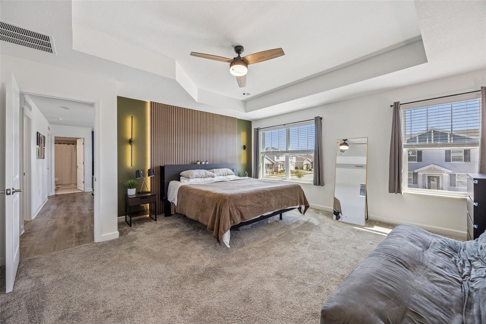 Image 13 of 52 For 11878 Language Way