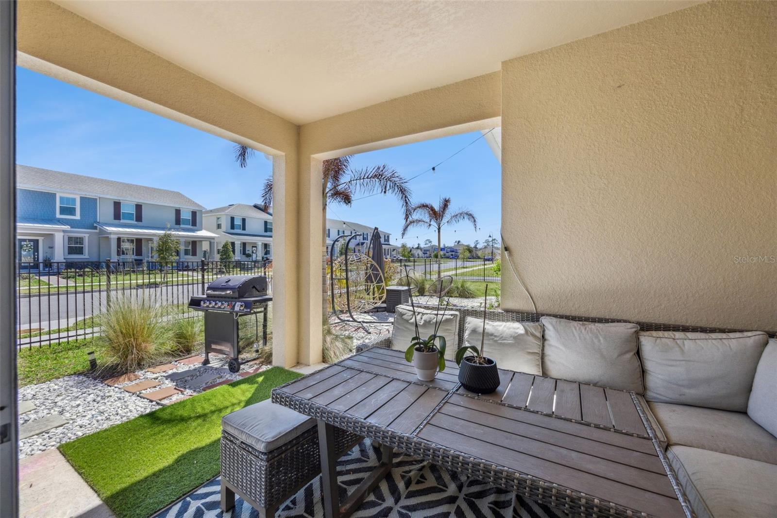 Image 26 of 52 For 11878 Language Way