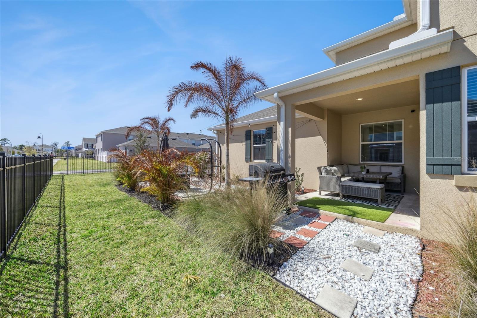 Image 27 of 52 For 11878 Language Way