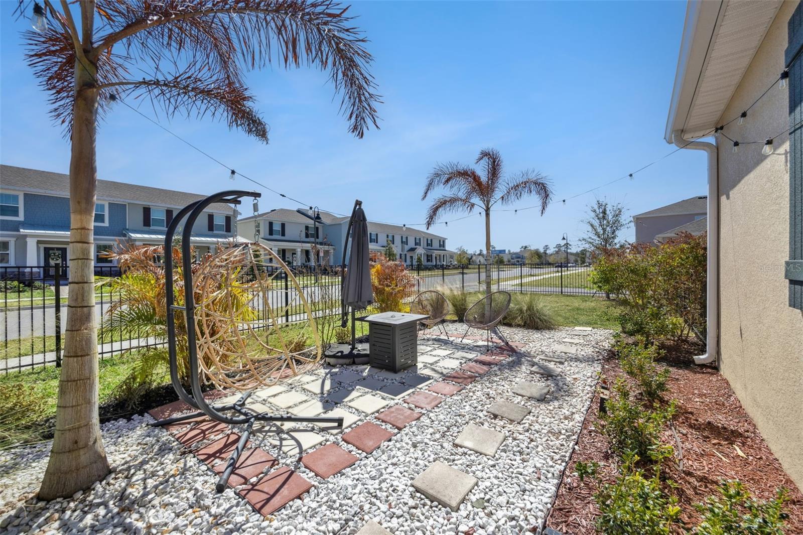 Image 30 of 52 For 11878 Language Way