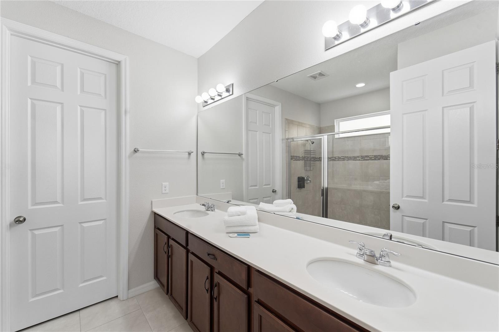 Image 15 of 55 For 9013 Egret Mills Terrace