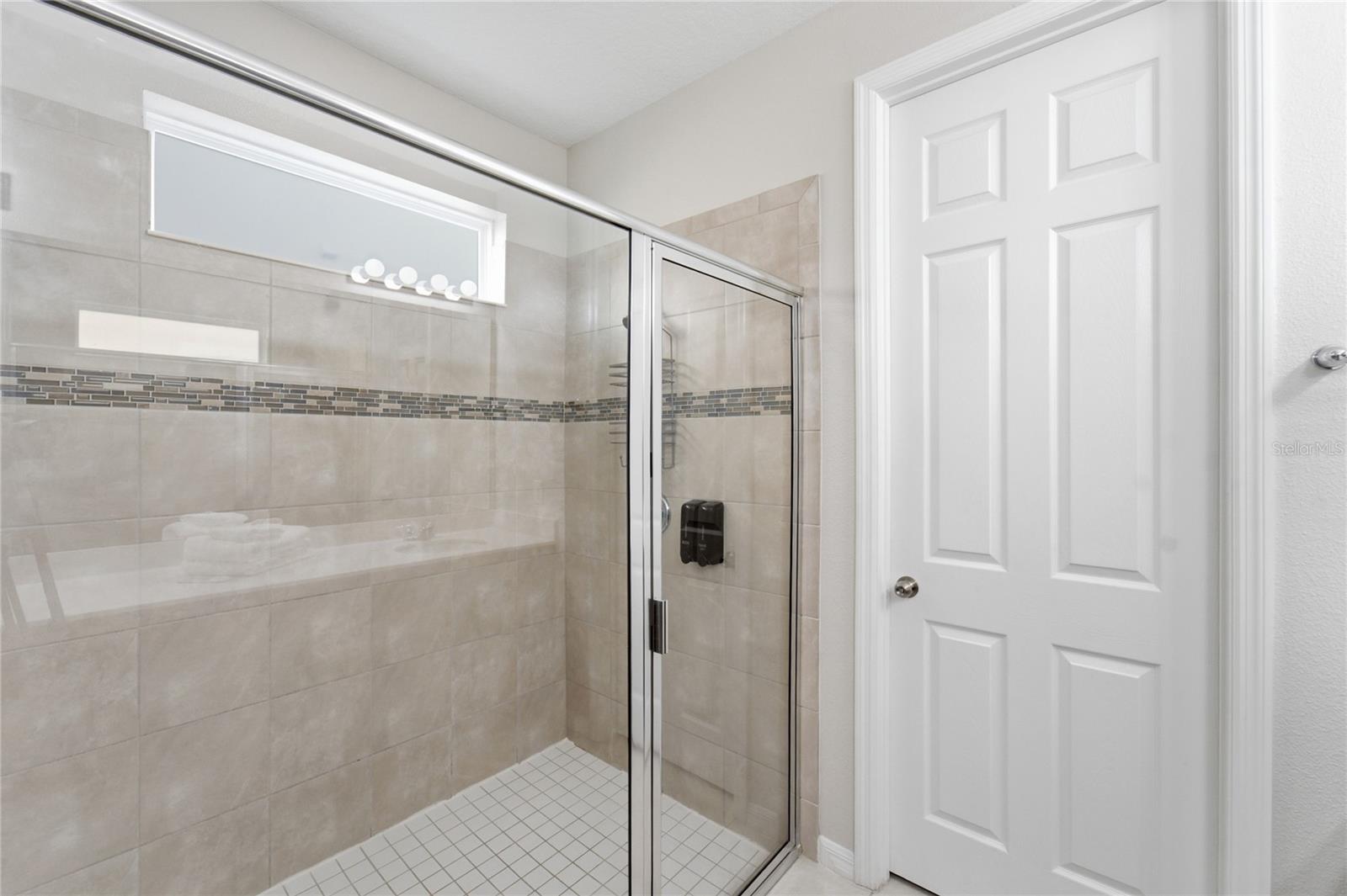 Image 16 of 55 For 9013 Egret Mills Terrace