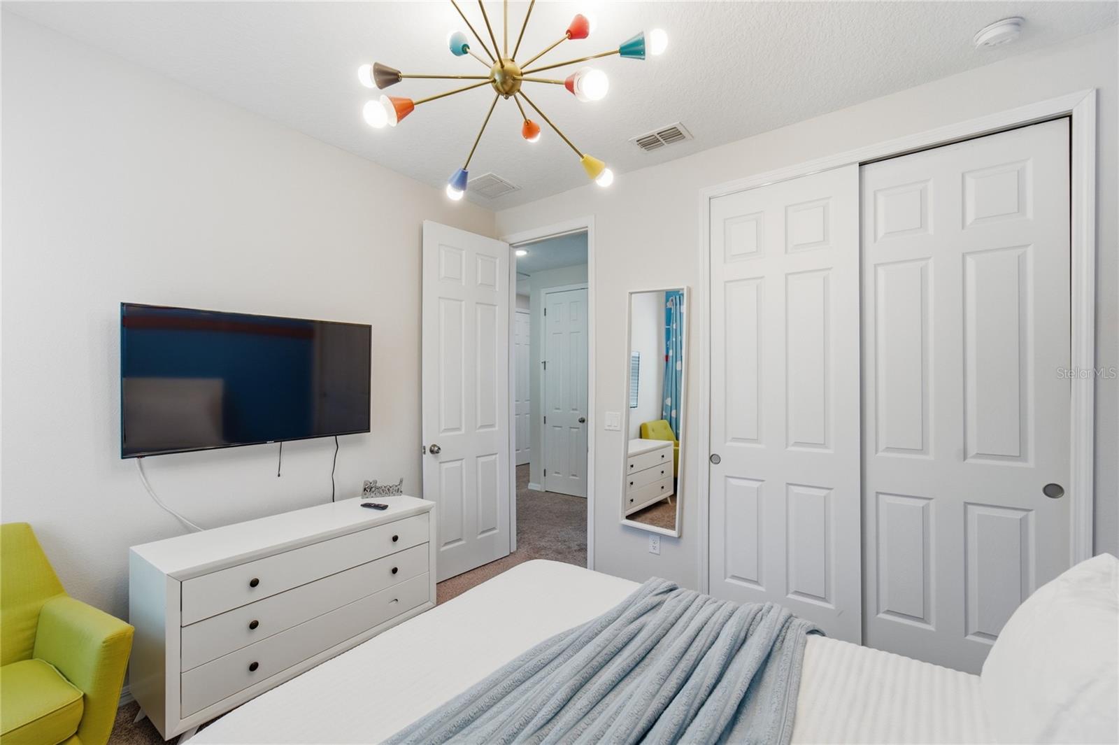 Image 32 of 55 For 9013 Egret Mills Terrace