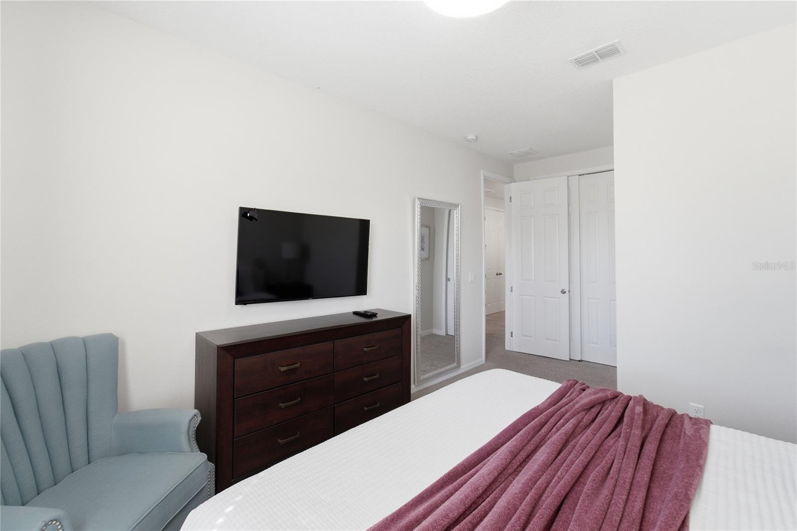 Image 34 of 55 For 9013 Egret Mills Terrace