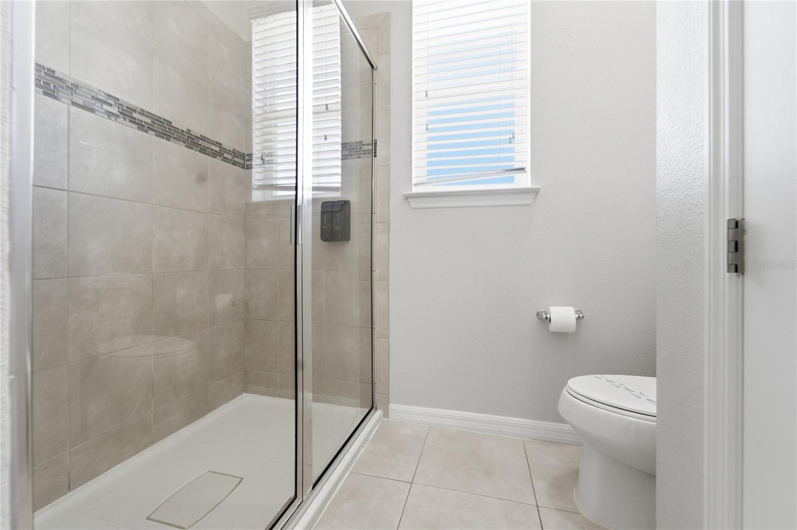 Image 39 of 55 For 9013 Egret Mills Terrace