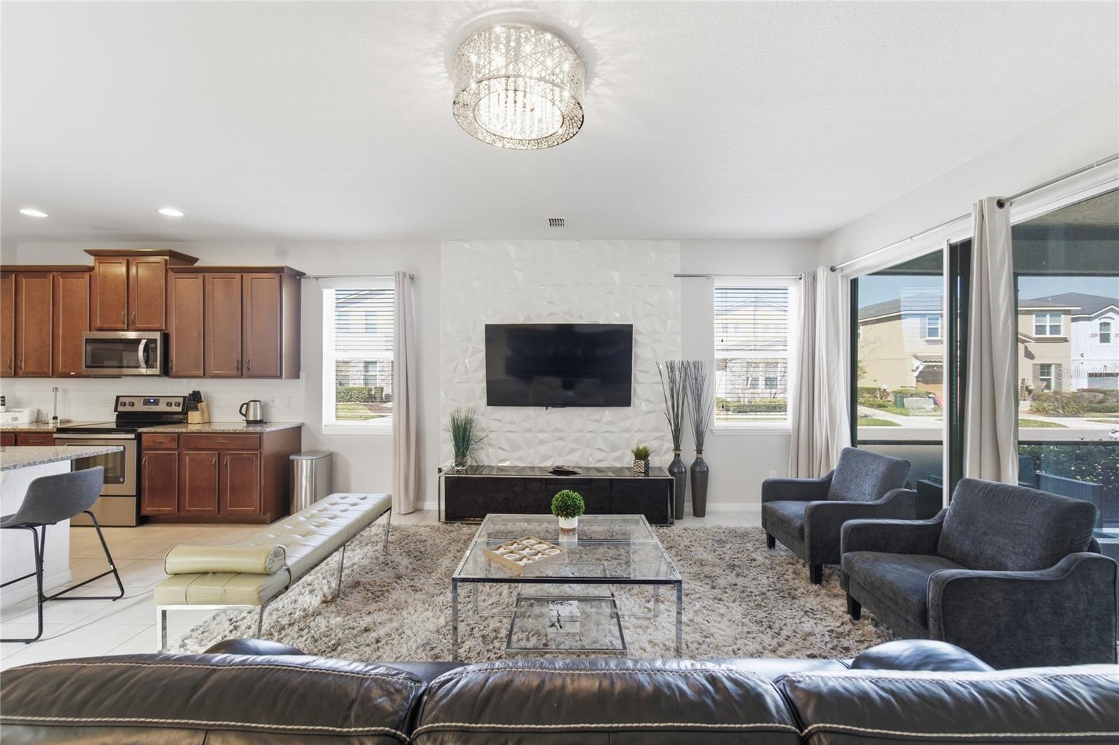 Image 6 of 55 For 9013 Egret Mills Terrace