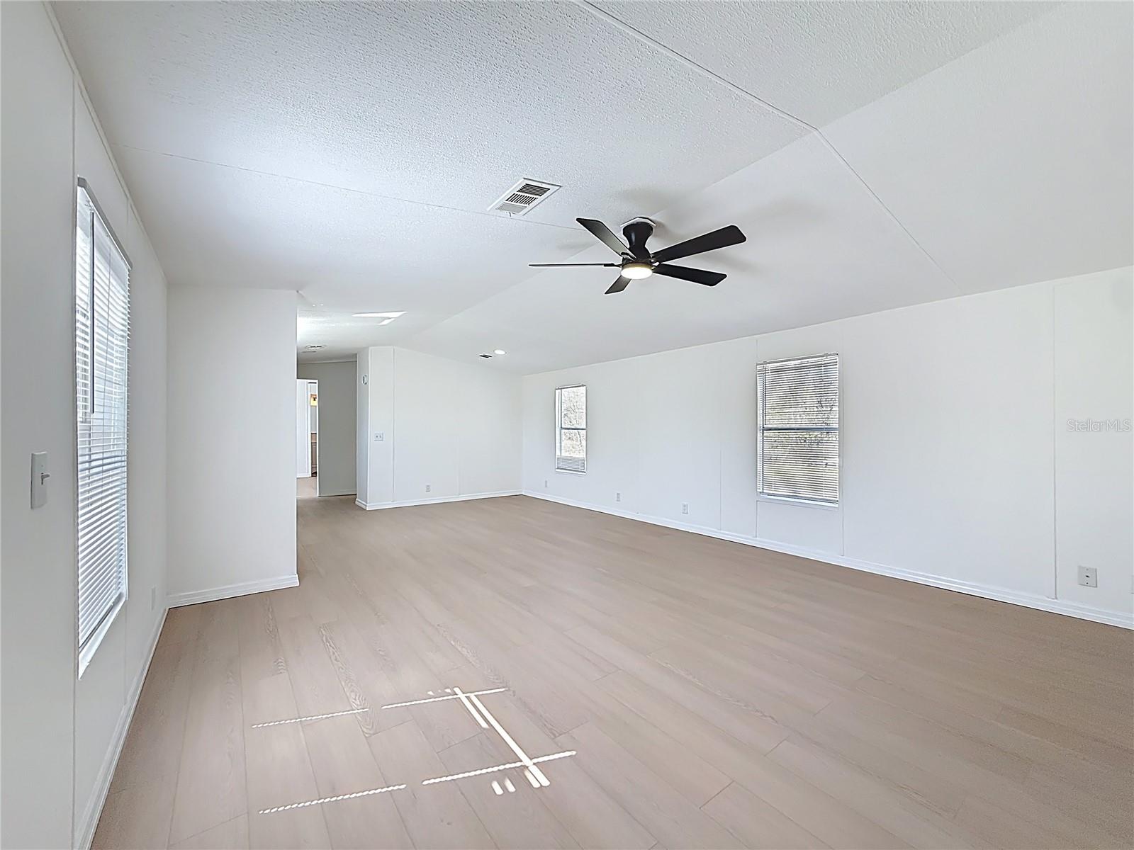 Image 12 of 62 For 9421 Costine Meadows Drive