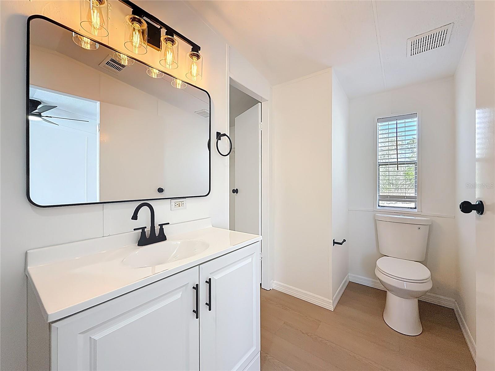 Image 20 of 62 For 9421 Costine Meadows Drive