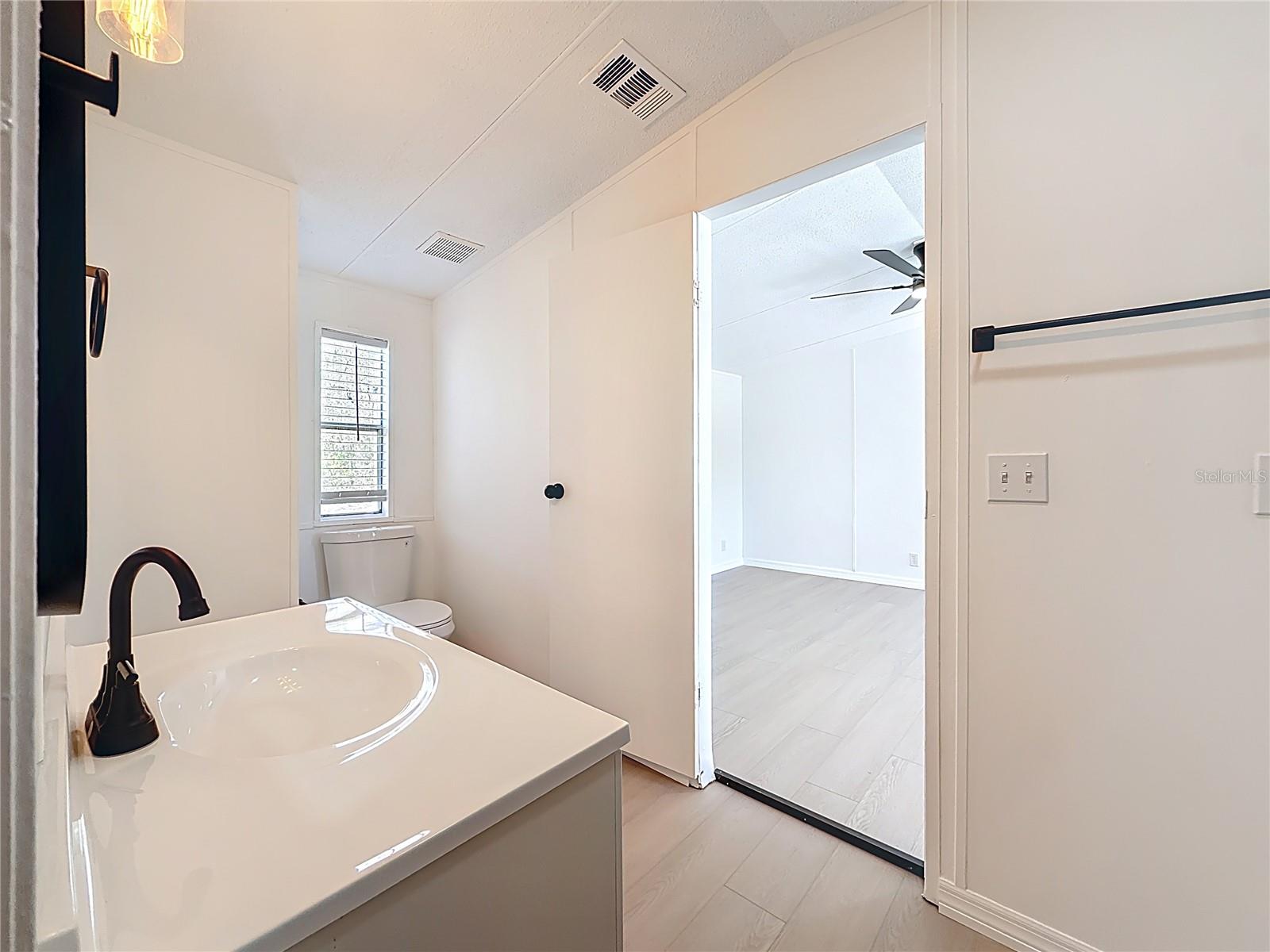 Image 21 of 62 For 9421 Costine Meadows Drive