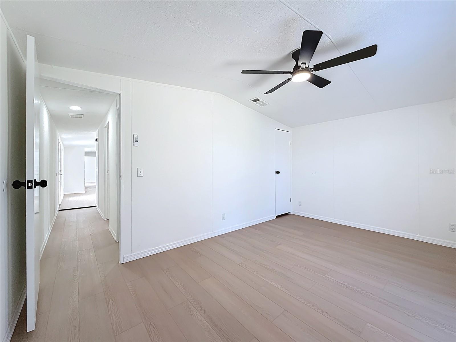 Image 32 of 62 For 9421 Costine Meadows Drive