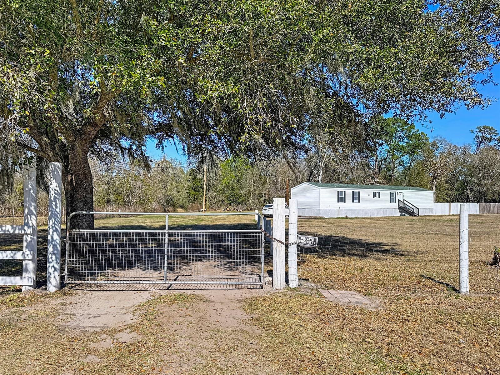 Image 48 of 62 For 9421 Costine Meadows Drive