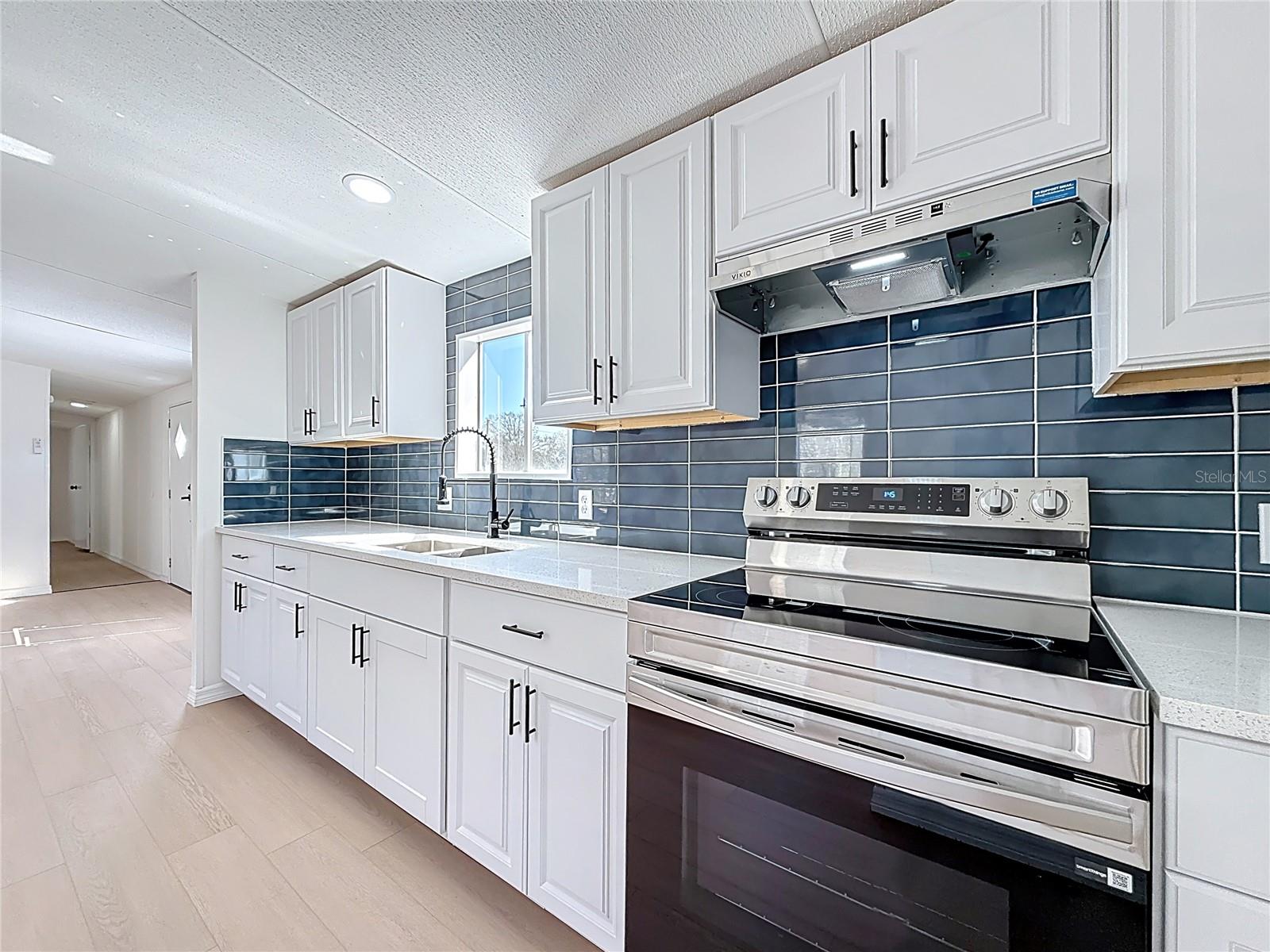 Image 8 of 62 For 9421 Costine Meadows Drive