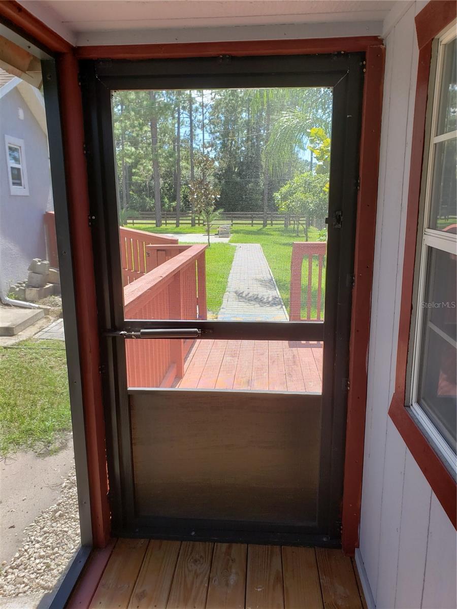 Image 4 of 15 For 20805a Sheldon Street