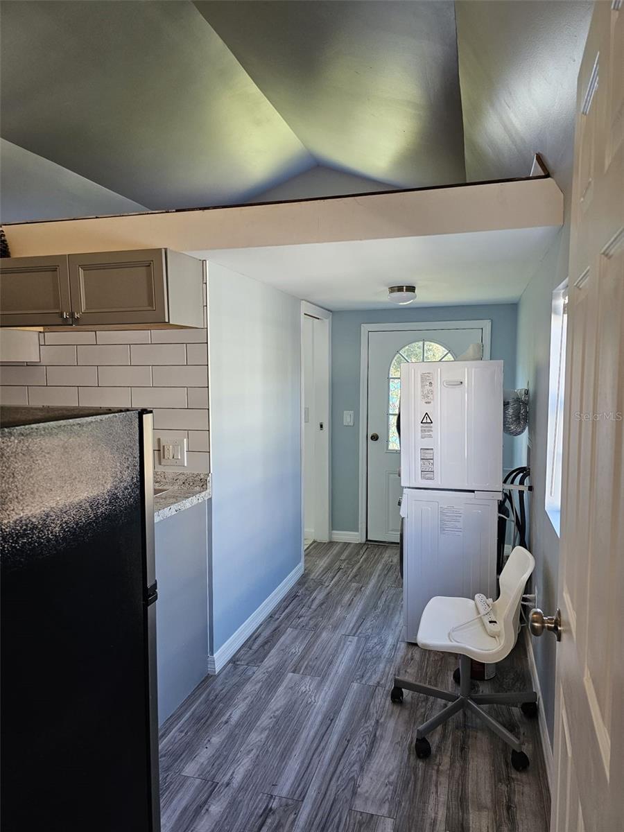 Image 6 of 15 For 20805a Sheldon Street