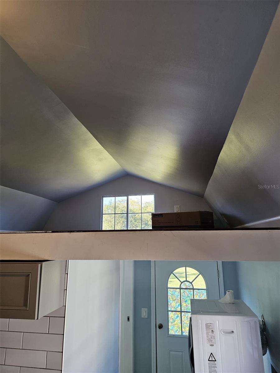 Image 7 of 15 For 20805a Sheldon Street