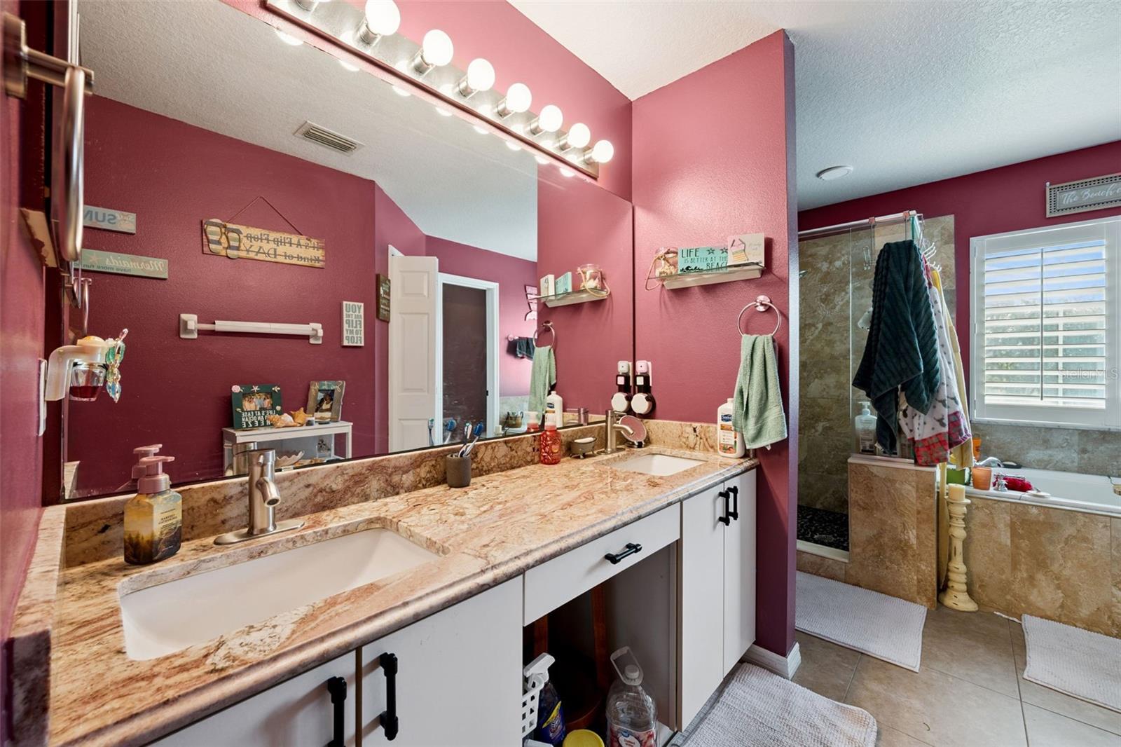 Image 15 of 33 For 1315 Falconwood Court