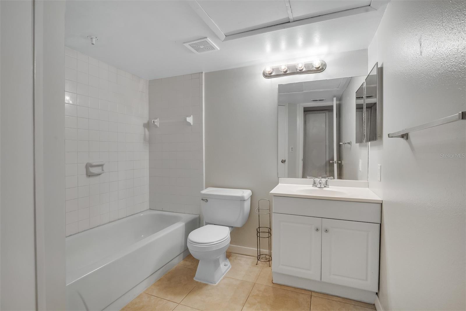 Image 12 of 22 For 485 Forestway Circle 106