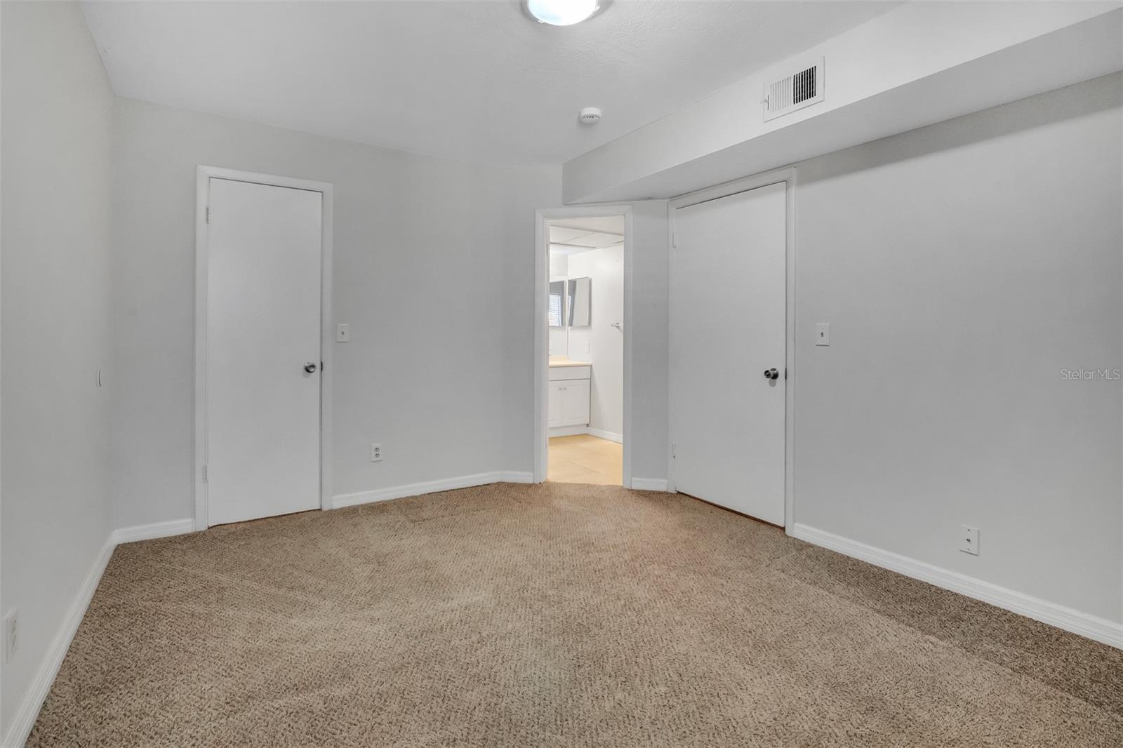 Image 14 of 22 For 485 Forestway Circle 106