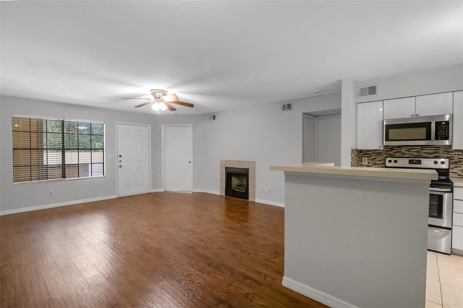 Image 8 of 22 For 485 Forestway Circle 106