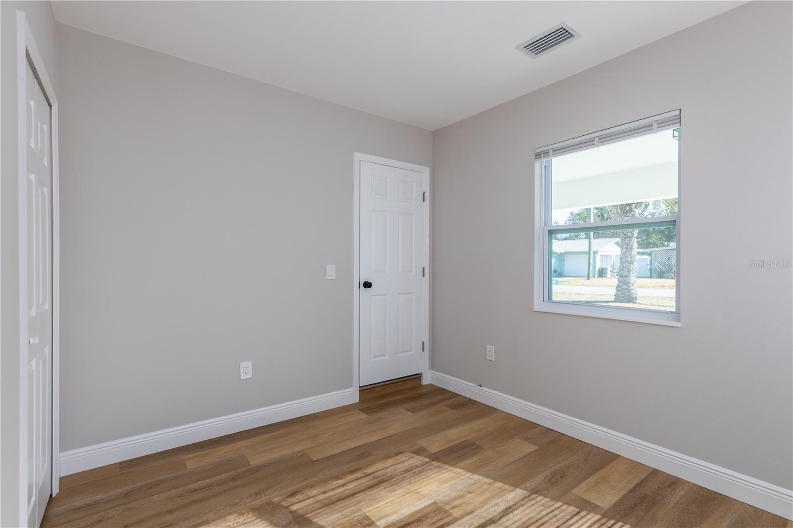 Image 11 of 16 For 307 Legion Place