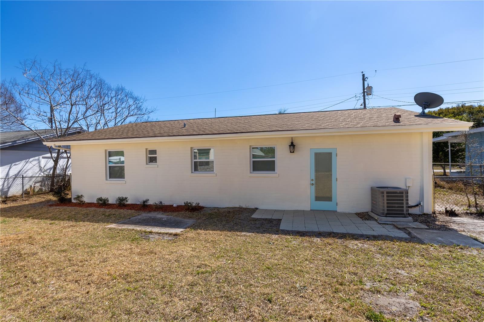 Image 13 of 16 For 307 Legion Place