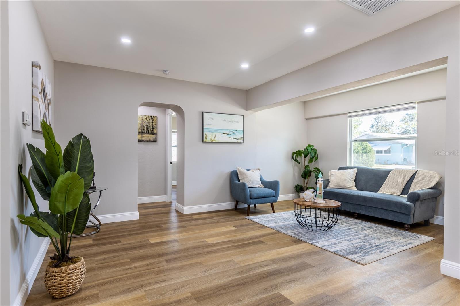 Image 5 of 16 For 307 Legion Place