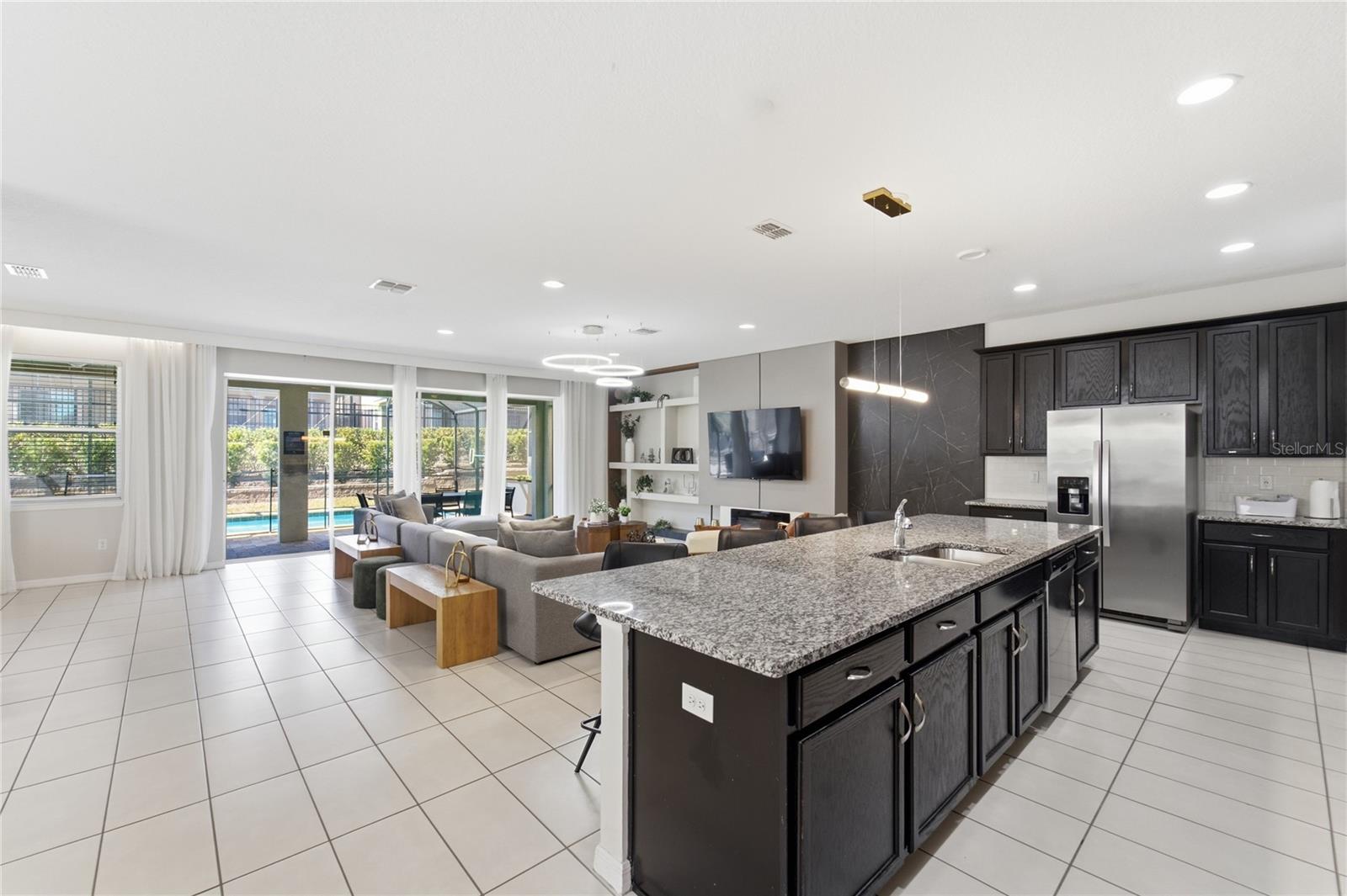 Image 14 of 64 For 1860 Sawyer Palm Place