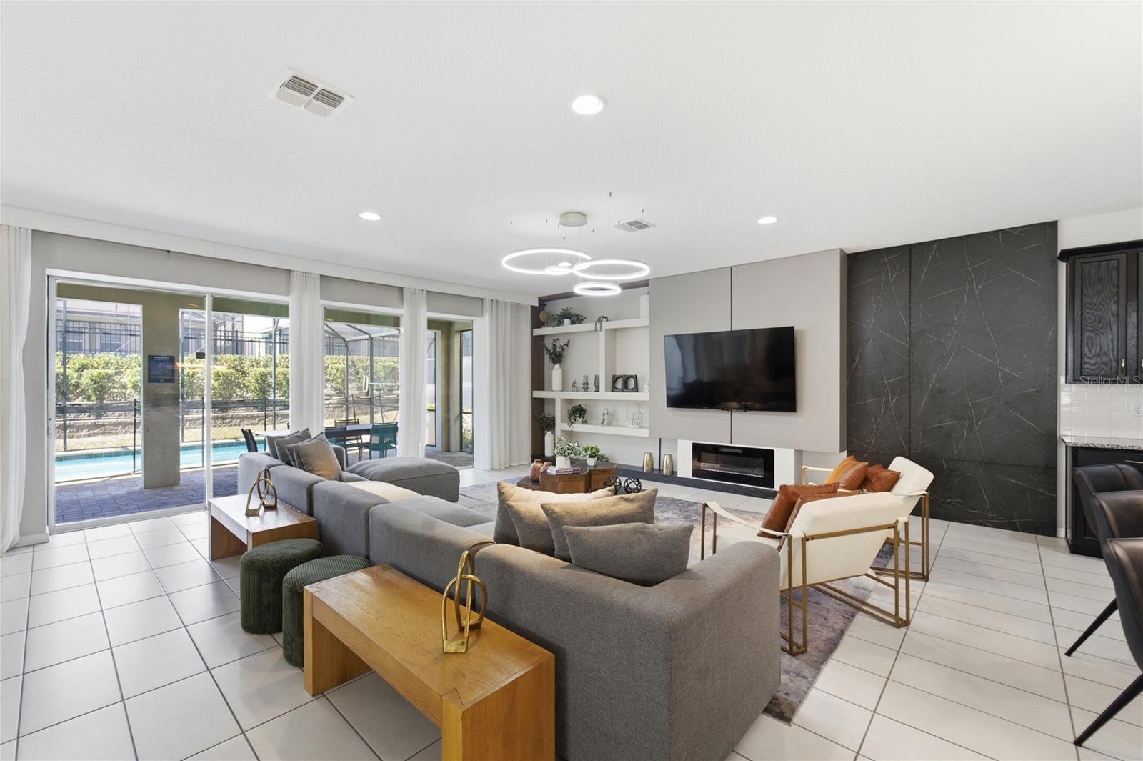 Image 15 of 64 For 1860 Sawyer Palm Place