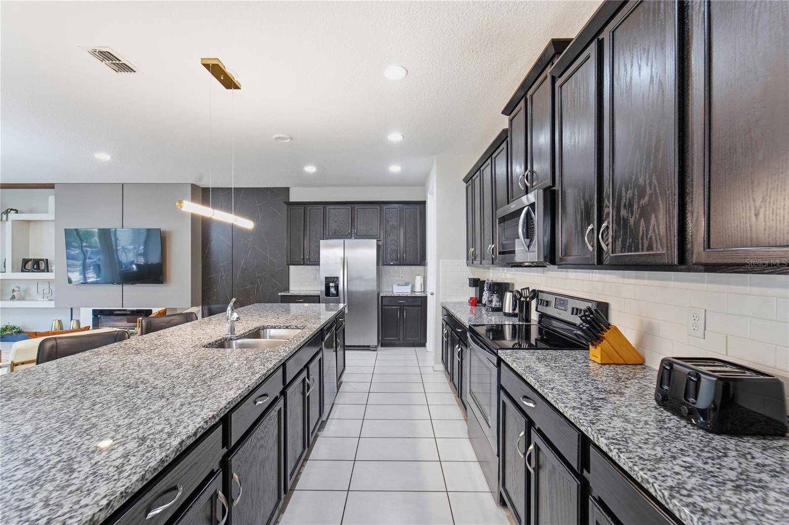 Image 18 of 64 For 1860 Sawyer Palm Place