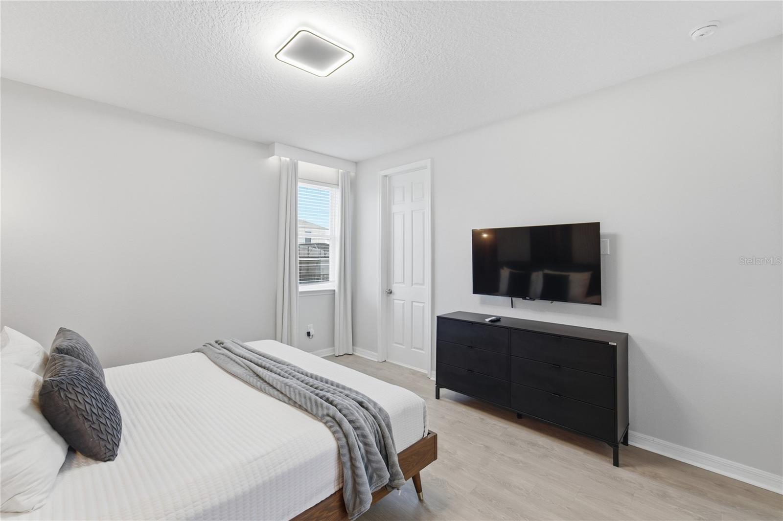 Image 34 of 64 For 1860 Sawyer Palm Place