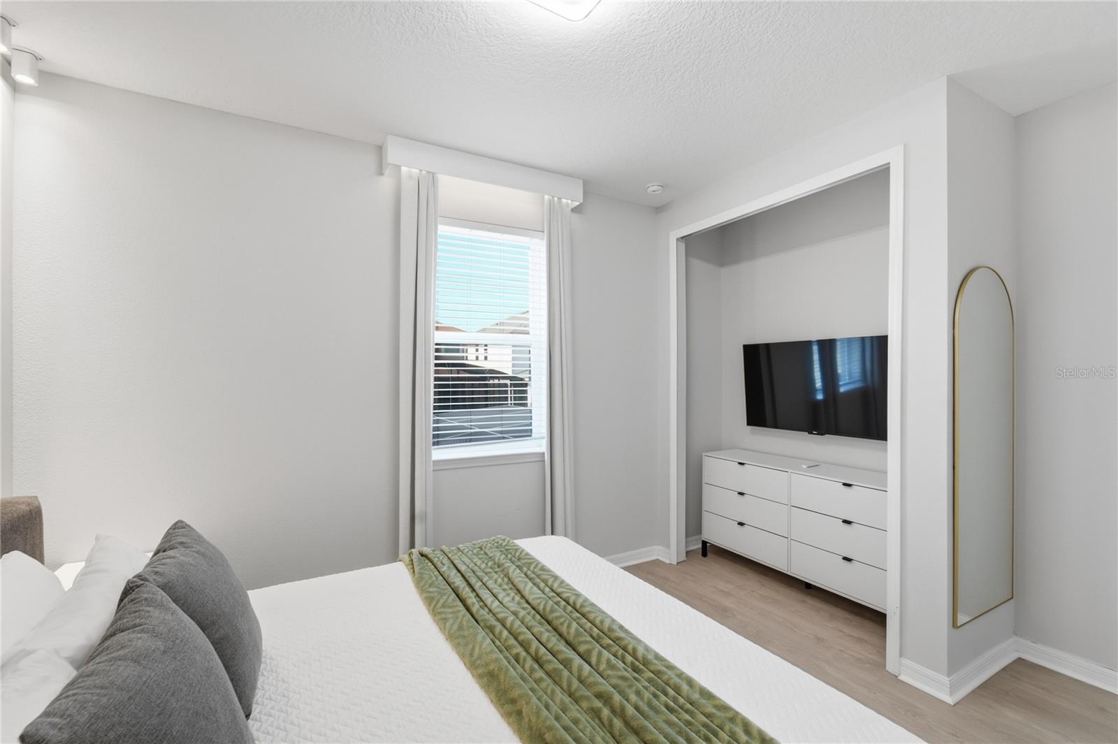 Image 39 of 64 For 1860 Sawyer Palm Place